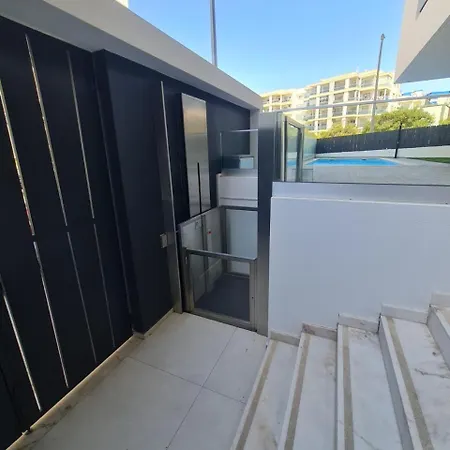 Apartment T2 *