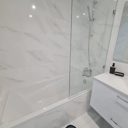 T2 Апартаменти *