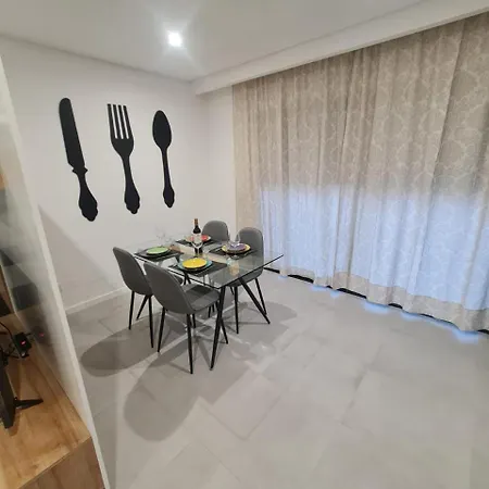 Apartment T2 *